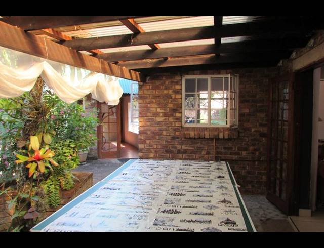 3 BEDROOM HOUSE FOR SALE IN KINGSVIEW EXT 1
